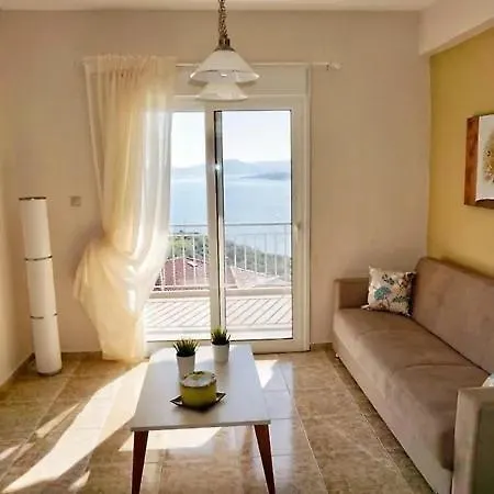 Lina's View PalaiónTsiflíkion